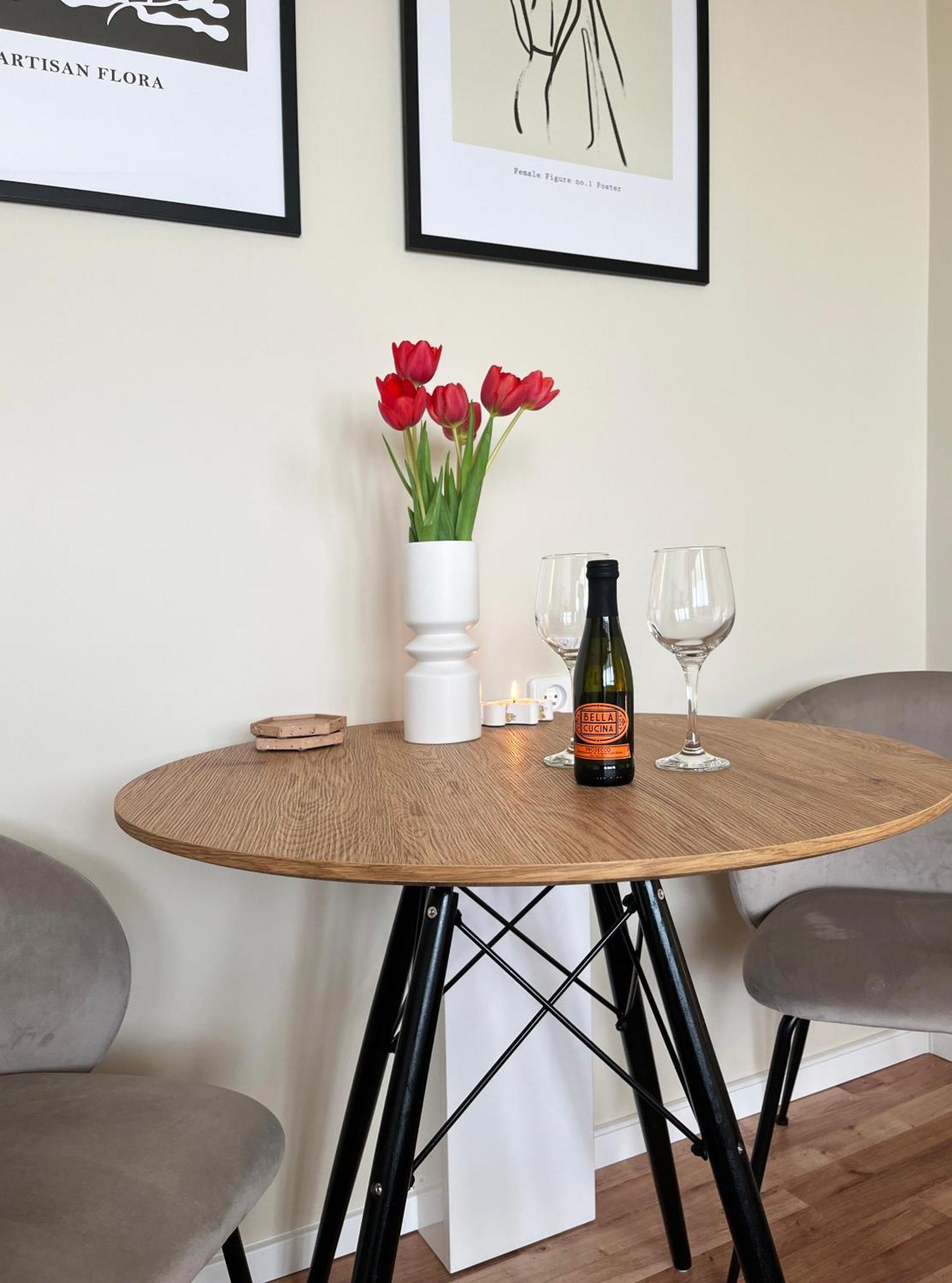 Air-Conditioned Studio, Close To City Centre & Tram Stop Bratislava Exteriér fotografie